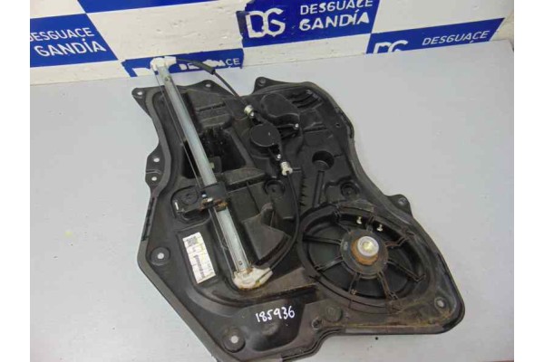 6 PIN ELEVALUNAS TRASERO DERECHO MAZDA 3 BERLINA (BL) Active 2010 6 PIN 185936 MAZDA - 4