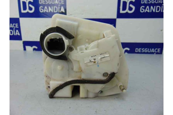 4 PIN CERRADURA PUERTA TRASERA IZQUIERDA MAZDA 3 BERLINA (BL) Active 2010 4 PIN 185942 MAZDA - 2