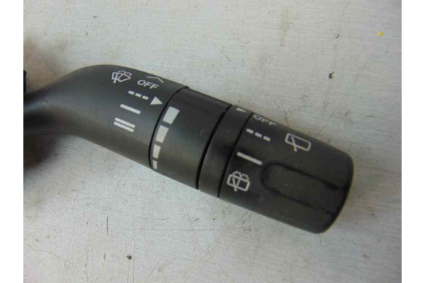  MANDO LIMPIA MAZDA 3 BERLINA (BL) Active 2010 185955 MAZDA - 4