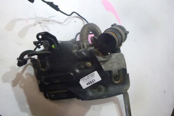 Webasto V VW Touran Caddy 1K0815007BR Quality of parts according to GVO O original with manufacturer s logo OE