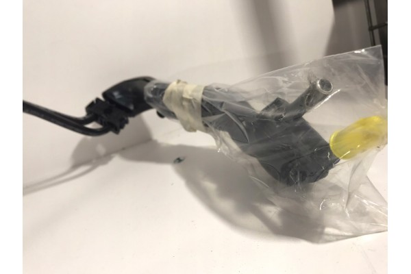 Fuel line PORSCHE MACAN 95B201080D Car type passenger cars