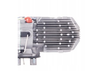 PROFESSIONAL DIESEL AIR HEATER VEVOR 12V 5KW Product weight with unit packaging 7 4 kg