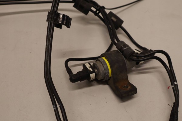 Parking heater Webasto 5 Kw Volvo XC60 B5 2023 OE 32289977 Catalog number of the original 32289977 9036422B 2331295092