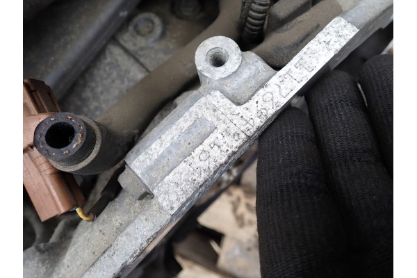 Motor de gasolina SUBARU LEGACY IV LIFT 2.0 B EJ202 137HP 2004