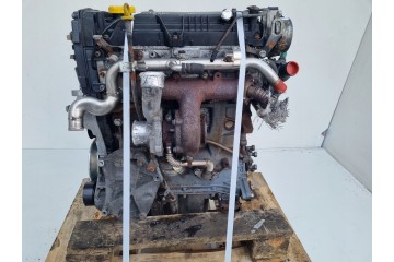 SILNIK KOMPLET Opel Vectra C 1 9 CDTI 120KM ladnie pali Z19DT Numer katalogowy czesci Z19DT