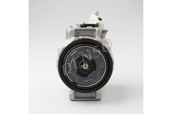 Compresor de aire acondicionado Denso DCP17026 OEM