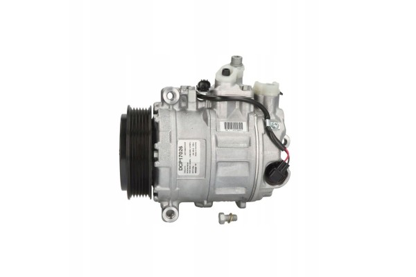 Compresor de aire acondicionado Denso DCP17026 OEM
