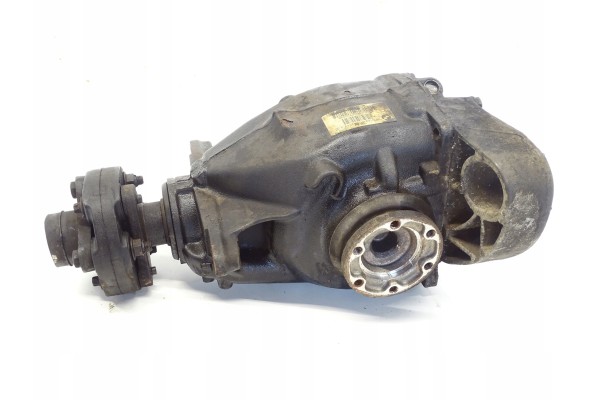 BRIDGE DYFER REAR BMW E93 7609162 7609162 01 Packaging status replacement