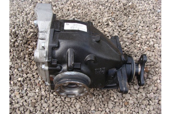 Rear Differential Rear BMW 3 E90 E91 7529099 Part manufacturer BMW OE