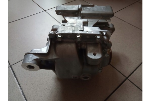 DIFFERENTIAL BRIDGE REAR MAZDA CX 30 DM NEW OE