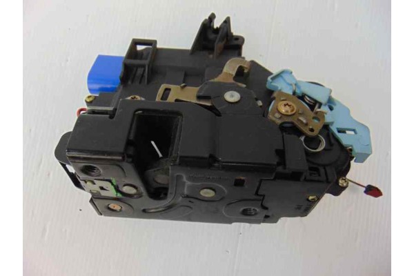3D1837016 CERRADURA PUERTA DELANTERA DERECHA VOLKSWAGEN GOLF V (1K1)(10.2003)