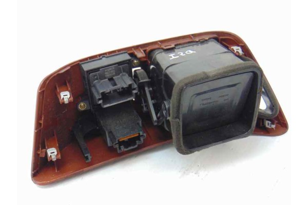 MR40245102 REJILLA AIREADORA MITSUBISHI MONTERO (V60/V70) 3.2 DI-D Avance (5-ptas.) 2000 MR40245102 187419 MITSUBISHI - 3