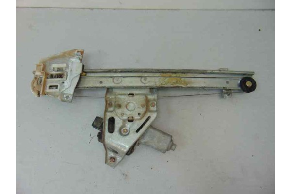 5 PIN ELEVALUNAS TRASERO DERECHO MITSUBISHI MONTERO (V60/V70) 3.2 DI-D Avance (5-ptas.) 2000 5 PIN 187437 MITSUBISHI - 1