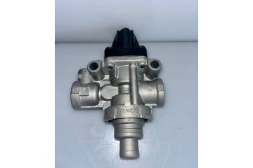New pressure regulator pneumatic system 9753030720 WABCO