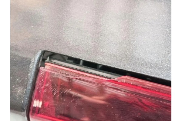 Rear lamp contacts RENAULT TRAFIC III VAN FG_ 265A63253R 1 6L diesel Catalog number of the part 265A63253R