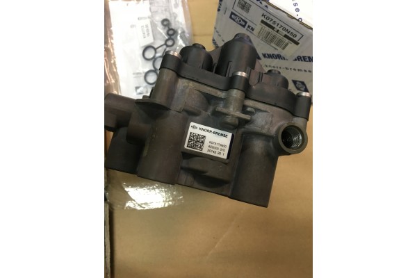Válvula Multicircuito Knorr-Bremse AE6000 DAF 1913300