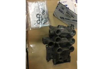 Válvula Multicircuito Knorr-Bremse AE6000 DAF 1913300