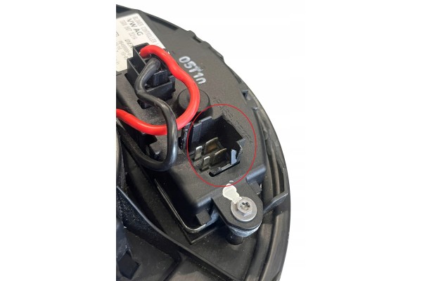 Blower fan VW 3Q1819021A Part manufacturer Volkswagen OE