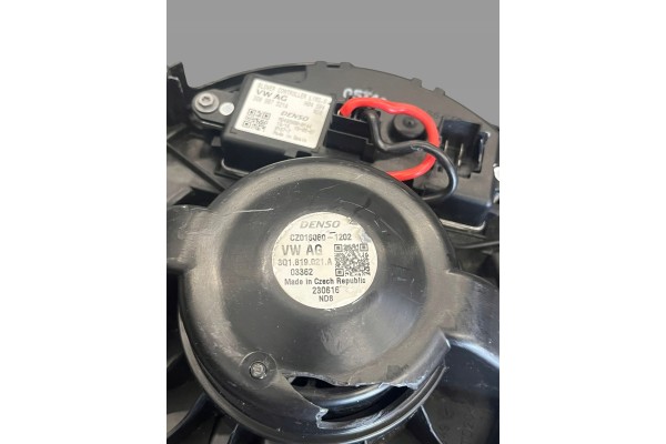 Blower fan VW 3Q1819021A Product weight with unit packaging 1 kg