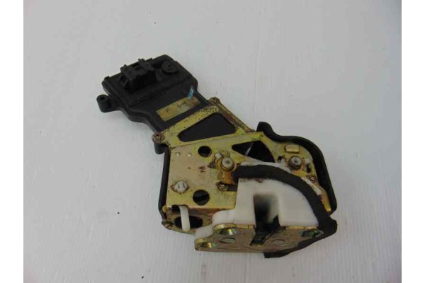 6 PIN CERRADURA PUERTA TRASERA DERECHA MAZDA 6 BERLINA (GG) 2.0 CRTD 120 Active (5-ptas.) 2004 6 PIN 187619 MAZDA - 3