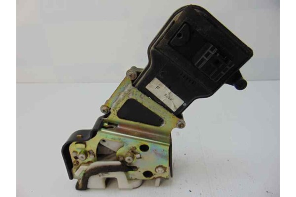 6 PIN CERRADURA PUERTA TRASERA IZQUIERDA MAZDA 6 BERLINA (GG) 2.0 CRTD 120 Active (5-ptas.) 2004 6 PIN 187620 MAZDA - 2