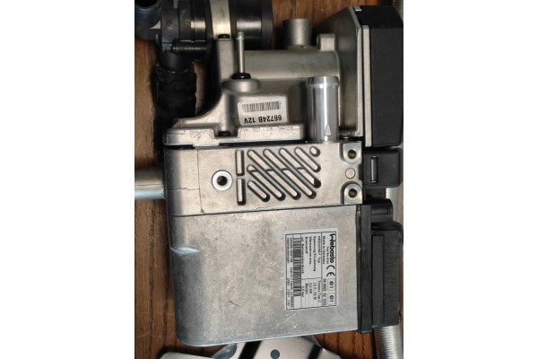 Kit Completo WEBASTO Thermo Top C gasolina 5.2KW con Mando a Distancia