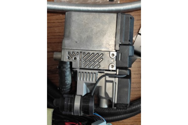 Kit Completo WEBASTO Thermo Top C gasolina 5.2KW con Mando a Distancia