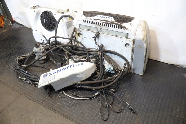 RENAULT MASTER III 2 3DCI REFRIGERATION UNIT Quality of parts according to GVO O original with manufacturer s logo OE