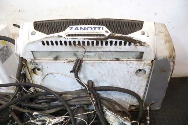 RENAULT MASTER III 2 3DCI REFRIGERATION UNIT Car type passenger cars