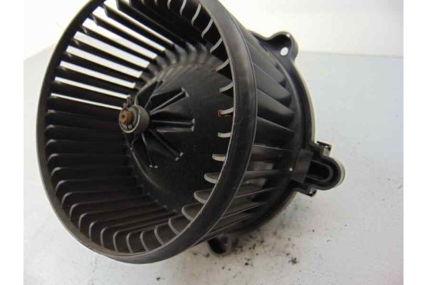 2 PIN MOTOR CALEFACCION HYUNDAI TUCSON (JM) 2.0 CRDi Comfort 2005 2 PIN 188240 HYUNDAI - 3