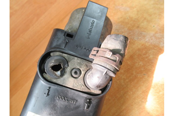 WEBASTO THERMO TOP V VW TOURAN 1T 1 9 TDI 9013006A 1K0815005FR DIESEL 5KW Part manufacturer Webasto