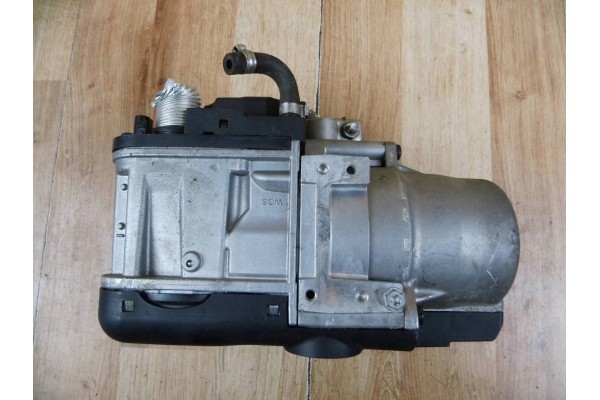 Toyota RAV4 V 2018 PETROL parking heater WEBASTO THERMO TOP EVO Part manufacturer Toyota OE