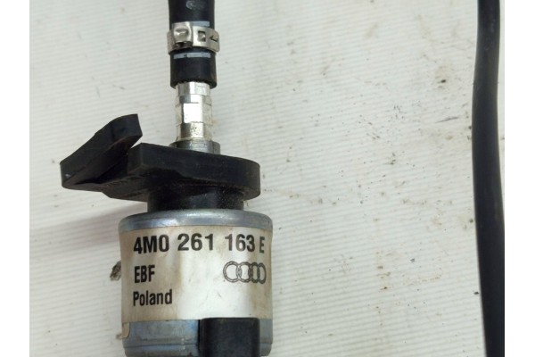 WEBASTO PUMP FUEL HEATER AUDI Q8 CAYENNE 9Y 4M0261163E Catalog number of the part 4M0261163E