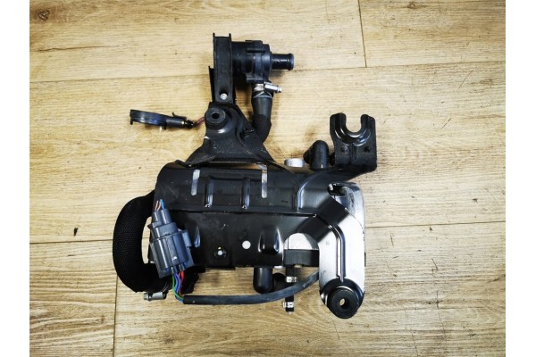 FORD FOCUS MK3 C MAX MK2 GRAND C MAX 10 19 WEBASTO AV61 18K464 CM PETROL Part manufacturer Ford OE