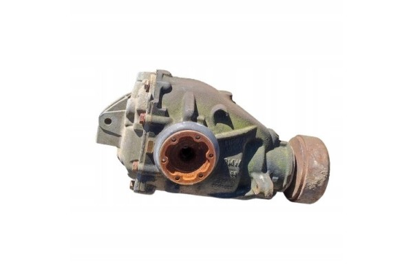 BMW X3 E83 REAR DIFFERENTIAL 7575381