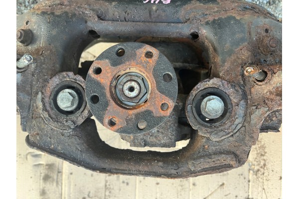 REAR BEAM AXLE DIFFERENTIAL BRIDGE REAR BMW E46 320 2001 2005 Version European