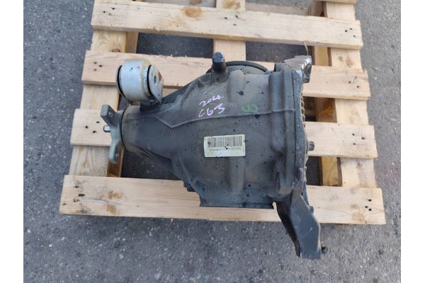 MERCEDES W204 C63 AMG REAR DIFFERENTIAL