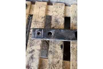 GEARBOX SUPPORT BEAM TOYOTA LAND CRUISER J90 J95 3 0 DIESEL Part manufacturer Toyota OE