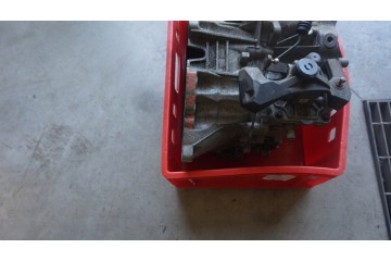 GEARBOX VOLVO V40 D4 VEA Catalog number of the part 1285250