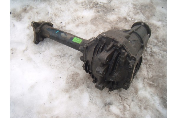 KIA SORENTO 1 AND 02 2 5 CRDI BRIDGE DIFFERENTIAL FRONT 3 333 Car type 4x4 SUV passenger cars