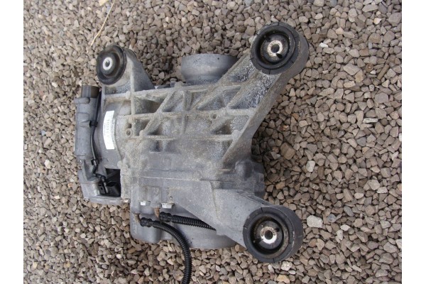 BRIDGE REAR SKODA YETI SKODA SUPERB III 0BR525010B 0BR907554B DAMAGED PLUG Catalog number of the part 0BR525010B