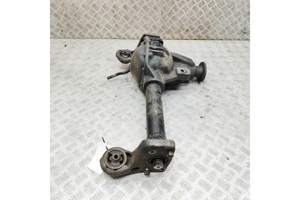 Reductor delantero SsangYong Rexton W 4100008D00 2.2L 131kW 2016
