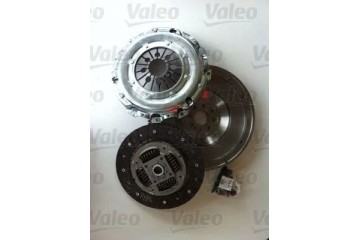 CLUTCH KIT DISC FLYWHEEL PRESSURE Part manufacturer Valeo