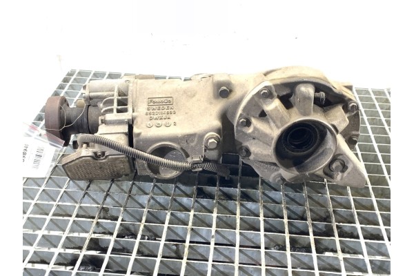 BRIDGE DYFER REAR VOLVO XC90 AND P30787700 2 4 185KM 02 15 SUV