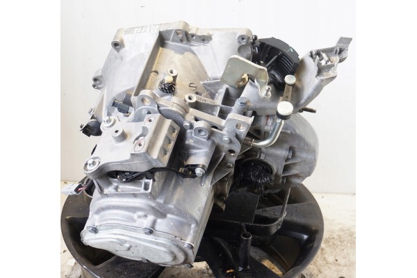 GEARBOX CITROEN C3 PEUGEOT 308 1 5 E HDI 20R102 Catalog number of the part 20R102