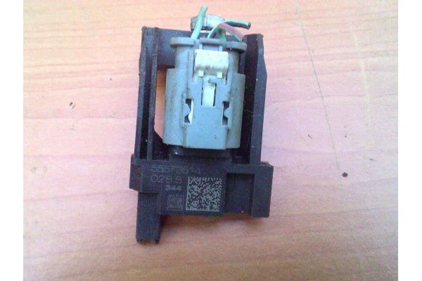 OPEL ASTRA H J 1 4 1 6 1 8 SENSOR START STOP TRANSMISSION 5 gears 55573514 Catalog number of the part 55573514 MERIVA MOKKA