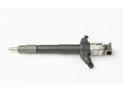 INJECTOR DCRI105760 DENSO MITSUBISHI PAJERO