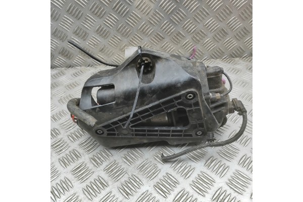 LAND ROVER RANGE ROVER SPORT II SUSPENSION COMPRESSOR L494 26071838 Catalog number of the part 26071838