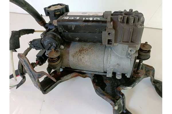 Compresor de suspensión MERCEDES-BENZ E T-MODEL (S211) A2113200304