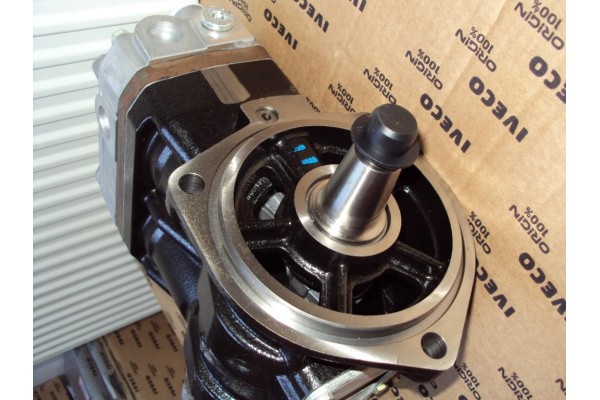 AIR COMPRESSOR IVECO TRAKKER STRALIS 504308843